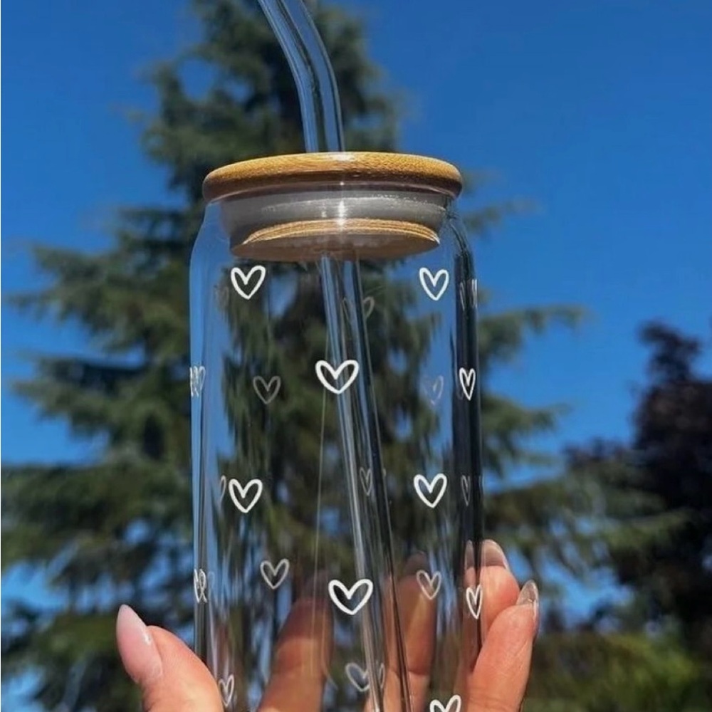 Clear Glass Tumbler with Bamboo Lid and Straw